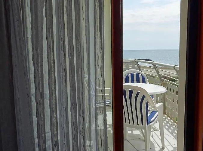 Appartement Cap D'agde, Vue Mer, 3 Pieces, 4/6 Personnes